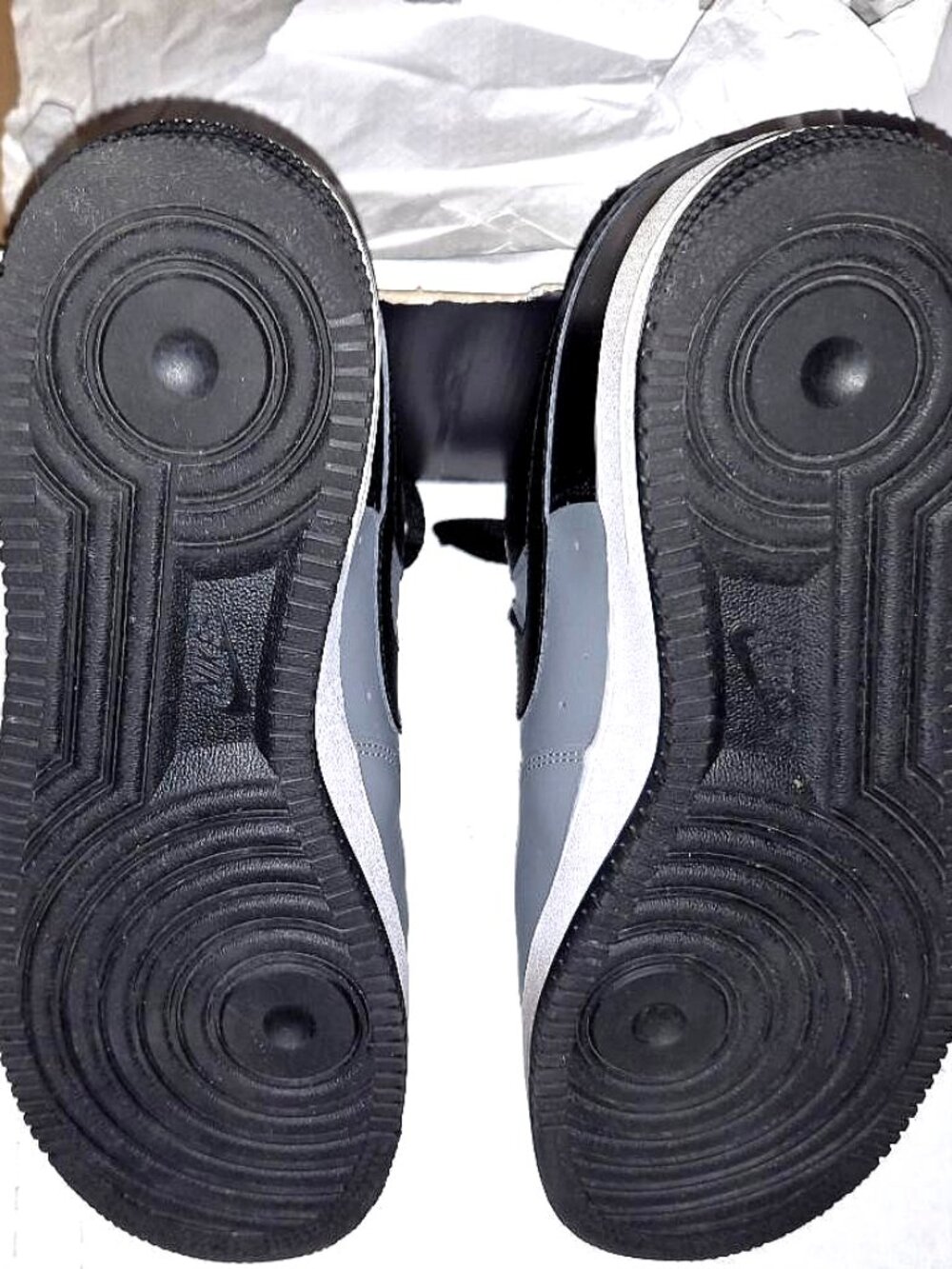 PRISTINE NIKE JORDAN AIR FORCE 1 BLACK & GREY CT7875-994 MENS SIZE 9.5M AF1 BOX - Picture 3 of 6